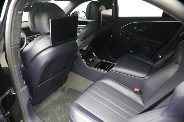 Used 2023 Bentley Flying Spur V8 for sale $143,900 at Miller Motorcars Aston Martin in Greenwich CT 06830 24