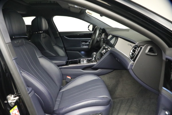 Used 2023 Bentley Flying Spur V8 for sale $143,900 at Miller Motorcars Aston Martin in Greenwich CT 06830 28