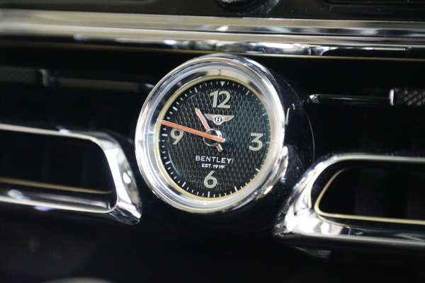 Used 2023 Bentley Flying Spur Hybrid for sale $143,900 at Miller Motorcars Aston Martin in Greenwich CT 06830 21