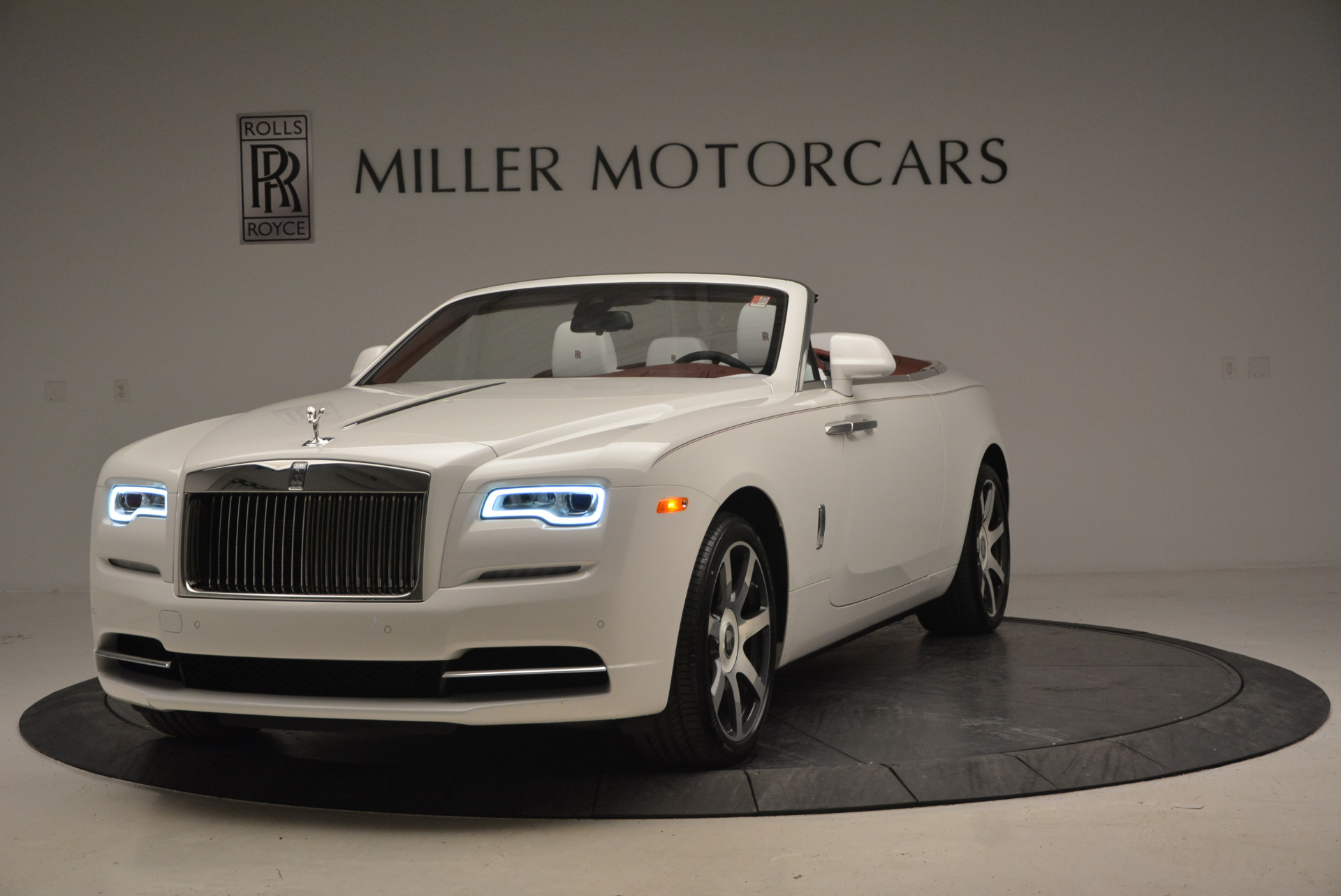 New 2017 Rolls-Royce Dawn for sale Sold at Aston Martin of Greenwich in Greenwich CT 06830 1