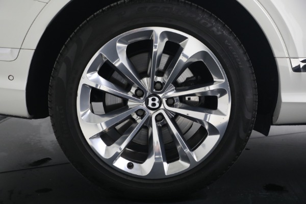 Used 2023 Bentley Bentayga V8 for sale $123,900 at Miller Motorcars Aston Martin in Greenwich CT 06830 14