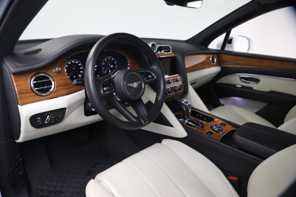 Used 2023 Bentley Bentayga V8 for sale $123,900 at Miller Motorcars Aston Martin in Greenwich CT 06830 19