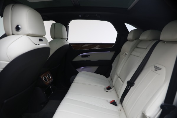 Used 2023 Bentley Bentayga V8 for sale $123,900 at Miller Motorcars Aston Martin in Greenwich CT 06830 23