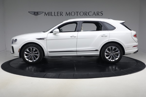 Used 2023 Bentley Bentayga V8 for sale $123,900 at Miller Motorcars Aston Martin in Greenwich CT 06830 3