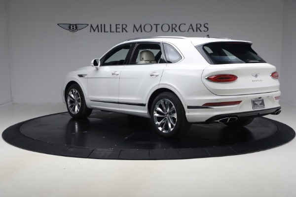 Used 2023 Bentley Bentayga V8 for sale $123,900 at Miller Motorcars Aston Martin in Greenwich CT 06830 4
