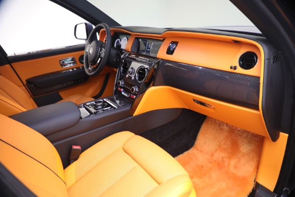 Used 2024 Rolls-Royce Black Badge Cullinan for sale $419,900 at Miller Motorcars Aston Martin in Greenwich CT 06830 21
