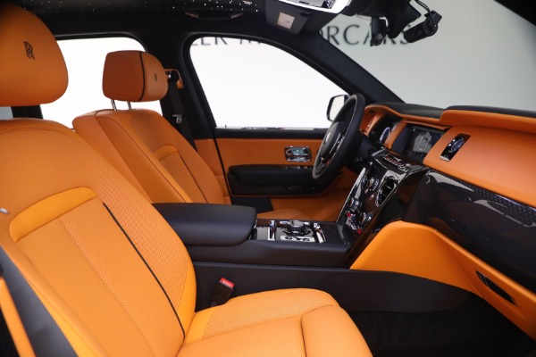 Used 2024 Rolls-Royce Black Badge Cullinan for sale $419,900 at Miller Motorcars Aston Martin in Greenwich CT 06830 22