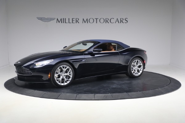 Used 2019 Aston Martin DB11 Volante for sale $121,900 at Miller Motorcars Aston Martin in Greenwich CT 06830 14