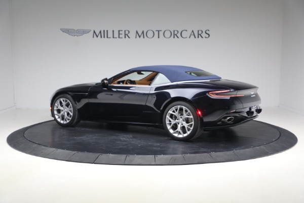 Used 2019 Aston Martin DB11 Volante for sale $121,900 at Miller Motorcars Aston Martin in Greenwich CT 06830 16