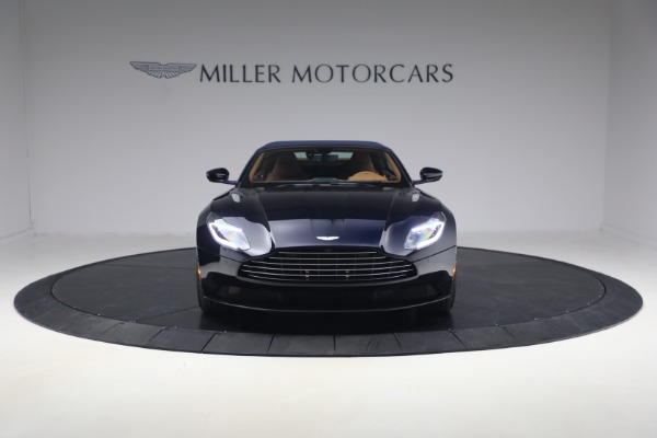 Used 2019 Aston Martin DB11 Volante for sale $121,900 at Miller Motorcars Aston Martin in Greenwich CT 06830 24