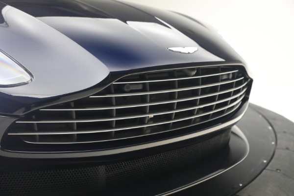 Used 2019 Aston Martin DB11 Volante for sale $121,900 at Miller Motorcars Aston Martin in Greenwich CT 06830 27