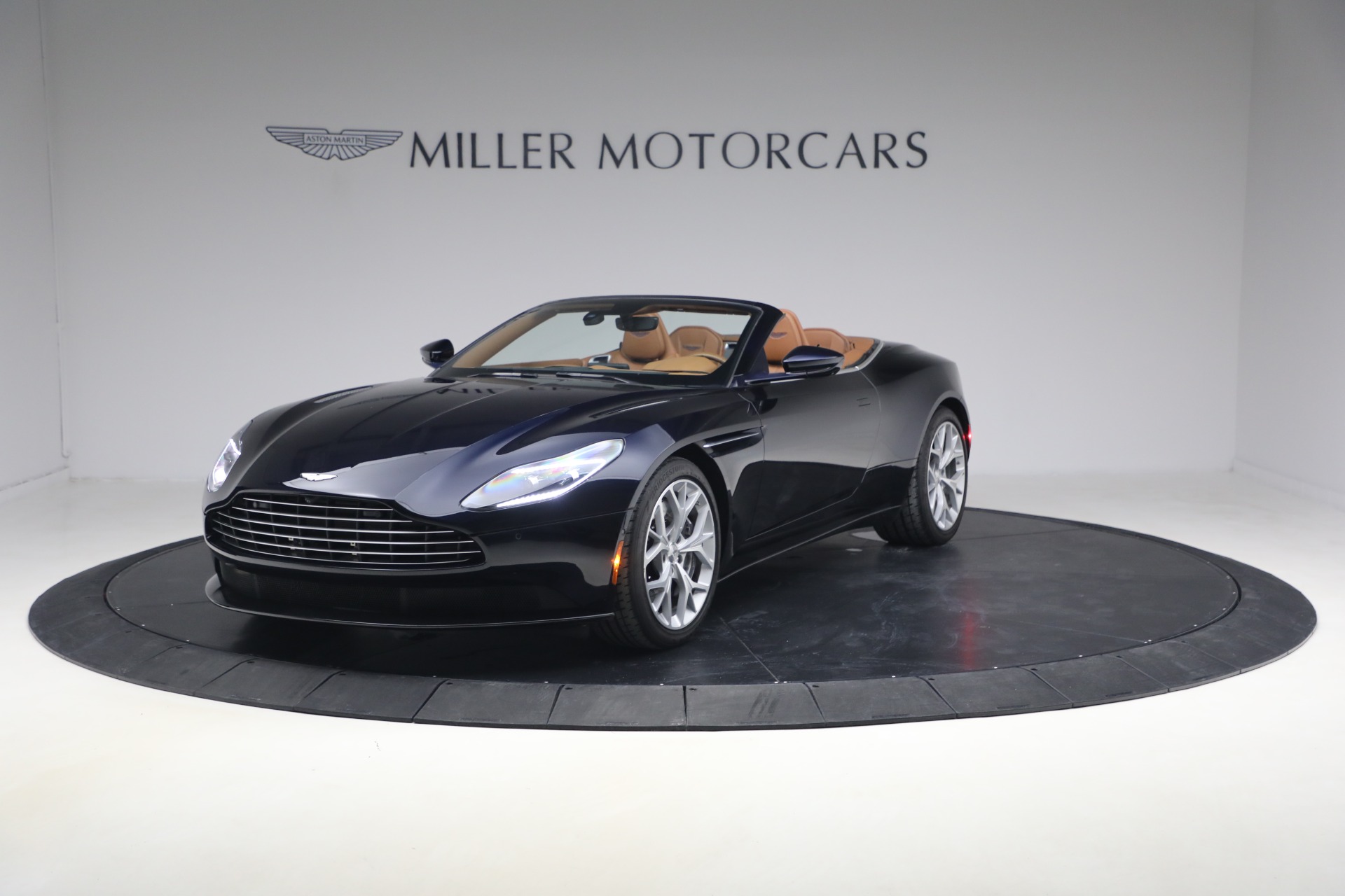 Used 2019 Aston Martin DB11 Volante for sale $121,900 at Miller Motorcars Aston Martin in Greenwich CT 06830 1