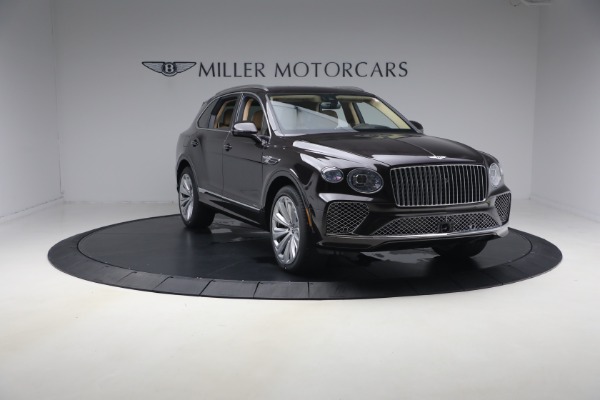 New 2026 Bentley Bentayga Azure V8 for sale $295,365 at Miller Motorcars Aston Martin in Greenwich CT 06830 11