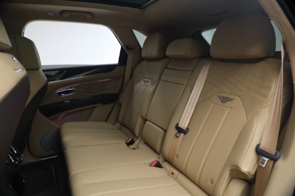 New 2026 Bentley Bentayga Azure V8 for sale $295,365 at Miller Motorcars Aston Martin in Greenwich CT 06830 24