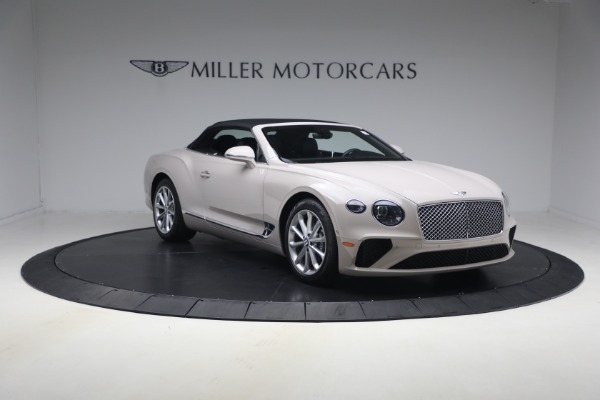 Used 2020 Bentley Continental GTC V8 for sale $165,900 at Miller Motorcars Aston Martin in Greenwich CT 06830 21