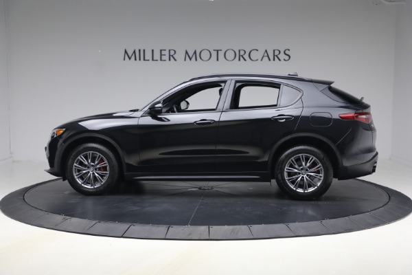 Used 2022 Alfa Romeo Stelvio Sprint for sale $24,900 at Miller Motorcars Aston Martin in Greenwich CT 06830 3
