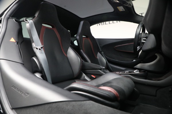 Used 2023 McLaren GT Pioneer for sale $168,900 at Miller Motorcars Aston Martin in Greenwich CT 06830 24