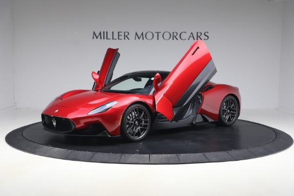 Used 2022 Maserati MC20 for sale $175,900 at Miller Motorcars Aston Martin in Greenwich CT 06830 13