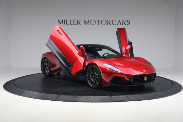 Used 2022 Maserati MC20 for sale $175,900 at Miller Motorcars Aston Martin in Greenwich CT 06830 16