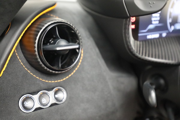 Used 2024 McLaren 750S Performance for sale $328,900 at Miller Motorcars Aston Martin in Greenwich CT 06830 27