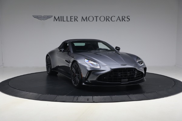 New 2026 Aston Martin Vantage S Roadster for sale $272,300 at Miller Motorcars Aston Martin in Greenwich CT 06830 23