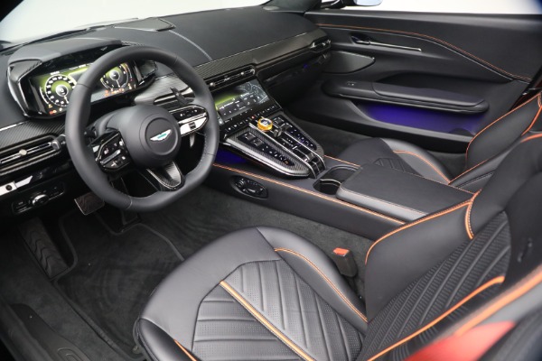 New 2026 Aston Martin Vantage S Roadster for sale $272,300 at Miller Motorcars Aston Martin in Greenwich CT 06830 26