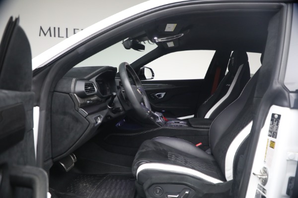 Used 2024 Lamborghini Urus Performante for sale $289,900 at Miller Motorcars Aston Martin in Greenwich CT 06830 16