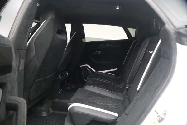 Used 2024 Lamborghini Urus Performante for sale $289,900 at Miller Motorcars Aston Martin in Greenwich CT 06830 19