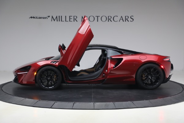 Used 2024 McLaren Artura TechLux for sale $182,900 at Miller Motorcars Aston Martin in Greenwich CT 06830 15
