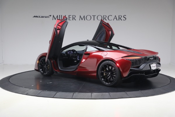 Used 2023 McLaren Artura Performance for sale $179,900 at Miller Motorcars Aston Martin in Greenwich CT 06830 16