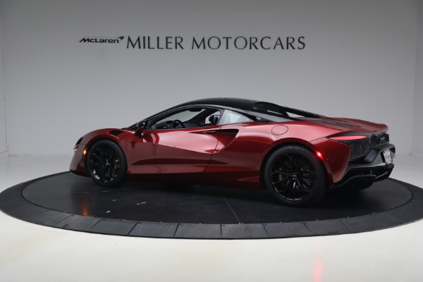 Used 2023 McLaren Artura Performance for sale $179,900 at Miller Motorcars Aston Martin in Greenwich CT 06830 4
