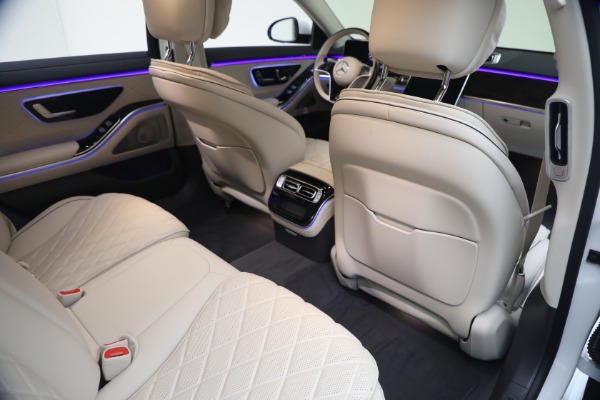 Used 2026 Mercedes-Benz S-Class S 580 4MATIC for sale $125,900 at Miller Motorcars Aston Martin in Greenwich CT 06830 26