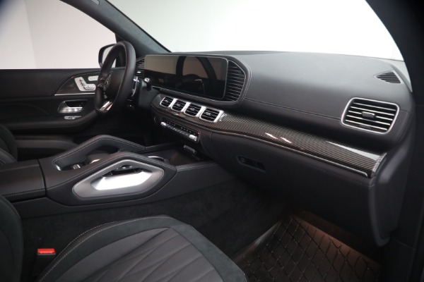 Used 2026 Mercedes-Benz GLS AMG GLS 63 for sale $147,900 at Miller Motorcars Aston Martin in Greenwich CT 06830 22