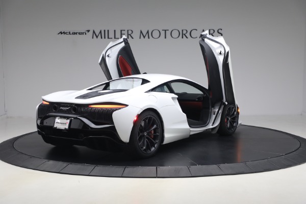 Used 2023 McLaren Artura TechLux for sale $164,900 at Miller Motorcars Aston Martin in Greenwich CT 06830 19