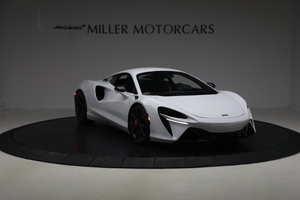 Used 2023 McLaren Artura Performance for sale $164,900 at Miller Motorcars Aston Martin in Greenwich CT 06830 11