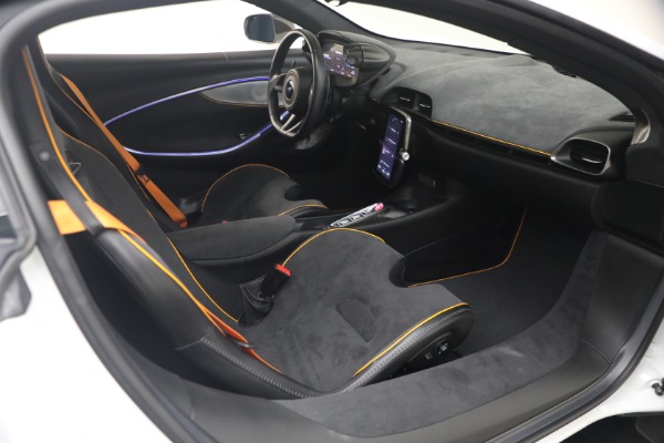 Used 2023 McLaren Artura Performance for sale $164,900 at Miller Motorcars Aston Martin in Greenwich CT 06830 27