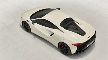 Used 2023 McLaren Artura Performance for sale $164,900 at Miller Motorcars Aston Martin in Greenwich CT 06830 4