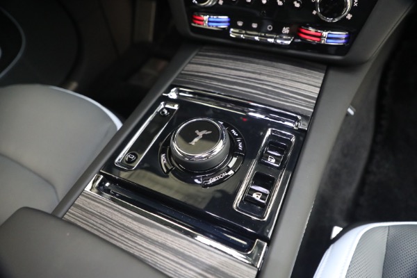 Used 2026 Rolls-Royce Spectre for sale $405,900 at Miller Motorcars Aston Martin in Greenwich CT 06830 27