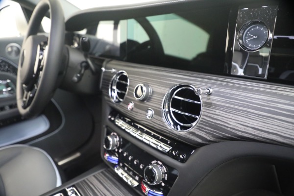 Used 2026 Rolls-Royce Spectre for sale $405,900 at Miller Motorcars Aston Martin in Greenwich CT 06830 28