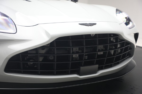 New 2026 Aston Martin Vantage S Roadster for sale $261,400 at Miller Motorcars Aston Martin in Greenwich CT 06830 26