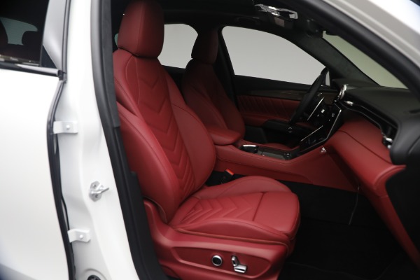 New 2026 Maserati Grecale Modena V6 for sale $99,195 at Miller Motorcars Aston Martin in Greenwich CT 06830 17