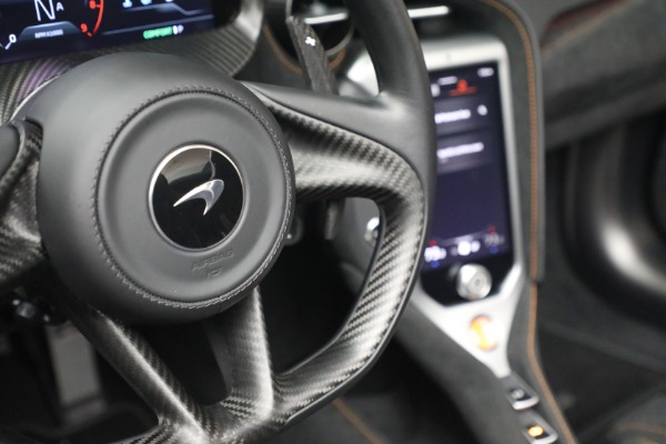 Used 2025 McLaren 750S Spider Performance for sale $369,900 at Miller Motorcars Aston Martin in Greenwich CT 06830 27