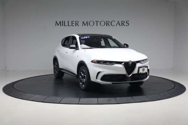 Used 2024 Alfa Romeo Tonale Hybrid Ti for sale $28,900 at Miller Motorcars Aston Martin in Greenwich CT 06830 11