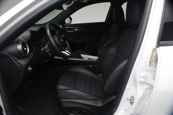 Used 2024 Alfa Romeo Tonale Hybrid Ti for sale $28,900 at Miller Motorcars Aston Martin in Greenwich CT 06830 13