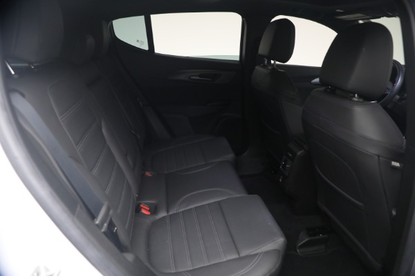 Used 2024 Alfa Romeo Tonale Hybrid Ti for sale $28,900 at Miller Motorcars Aston Martin in Greenwich CT 06830 18