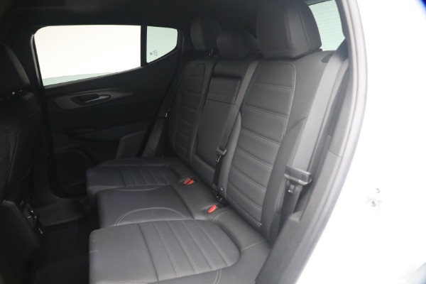Used 2024 Alfa Romeo Tonale Hybrid Ti for sale $28,900 at Miller Motorcars Aston Martin in Greenwich CT 06830 19