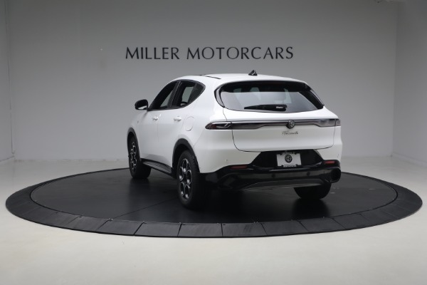 Used 2024 Alfa Romeo Tonale Hybrid Ti for sale $28,900 at Miller Motorcars Aston Martin in Greenwich CT 06830 5