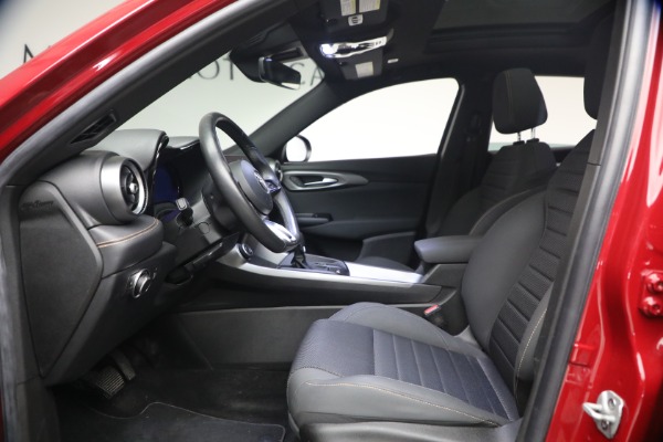 Used 2024 Alfa Romeo Tonale Hybrid Ti for sale $29,900 at Miller Motorcars Aston Martin in Greenwich CT 06830 15