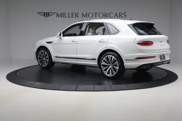 Used 2022 Bentley Bentayga V8 for sale $137,900 at Miller Motorcars Aston Martin in Greenwich CT 06830 4