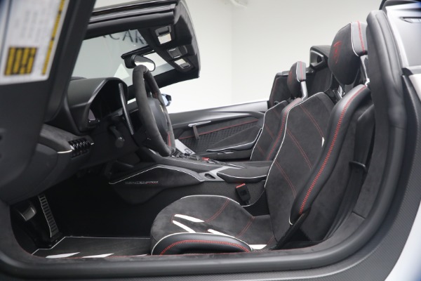 Used 2017 Lamborghini Centenario Roadster for sale $3,995,000 at Miller Motorcars Aston Martin in Greenwich CT 06830 11